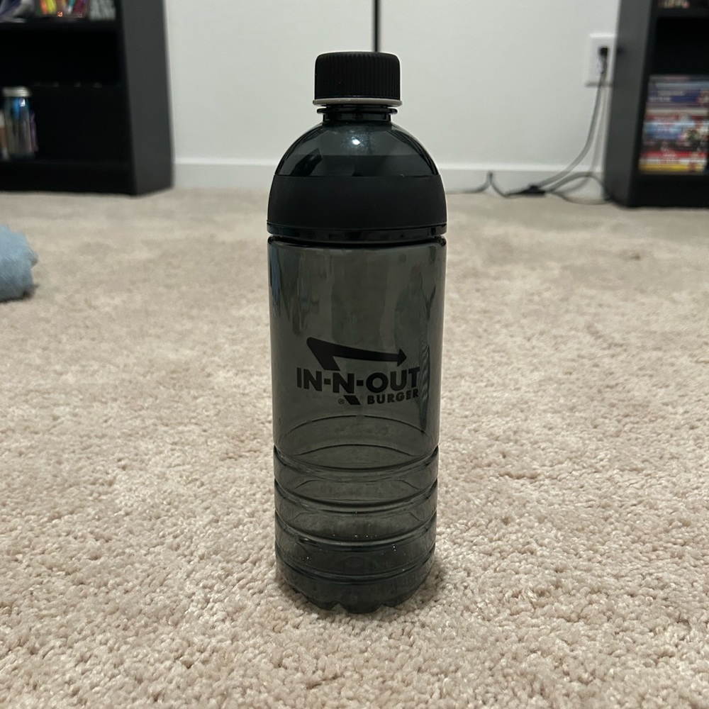 In n Out Water Bottle